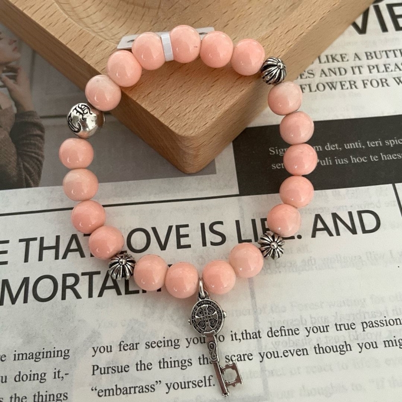 Ch*0me He**ts bracelets